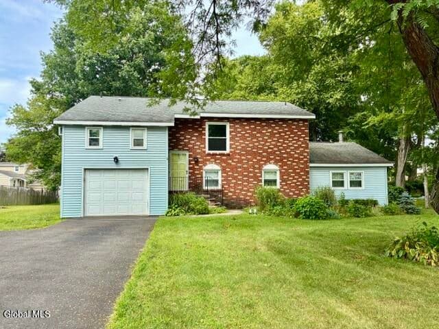 6 Pinestump Road, Colonie, NY, photo 1
