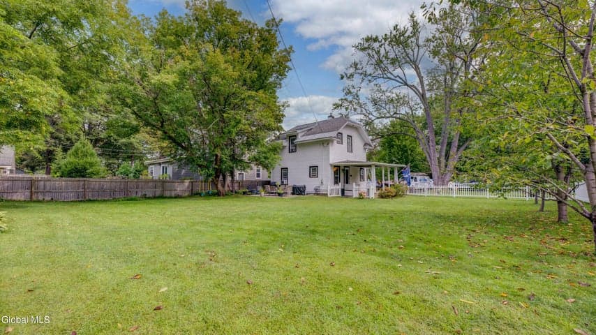 2176 Story Avenue, Niskayuna, NY, photo 2