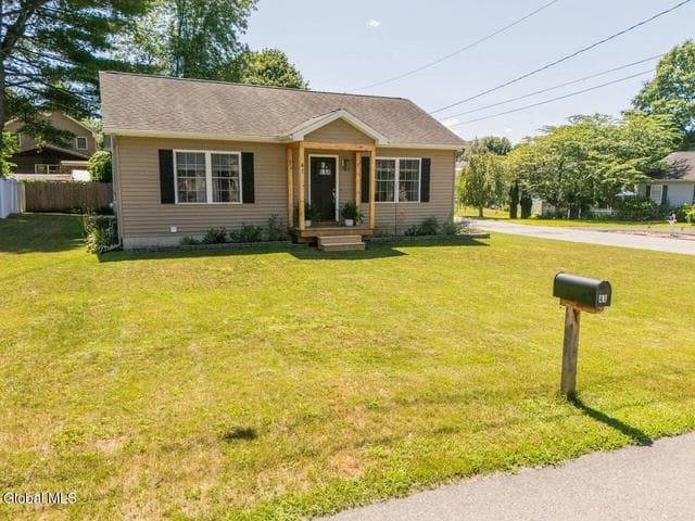 41 E Beacon Street, Glens Falls, NY, photo 2