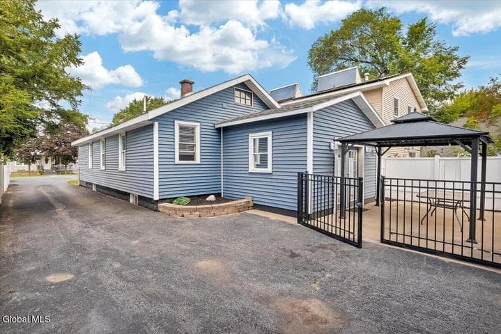 2872 Guilderland Avenue, Rotterdam, NY, photo 3