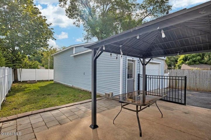 2872 Guilderland Avenue, Rotterdam, NY, photo 4