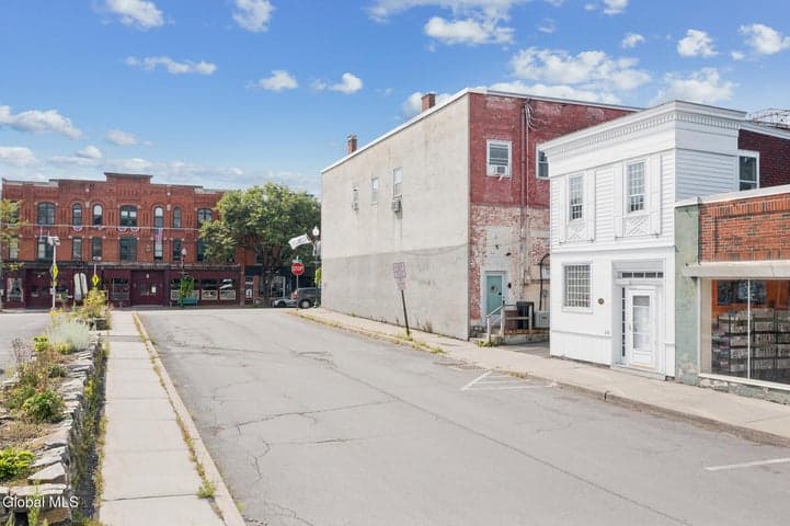105 Union Street, Cobleskill, NY, photo 3