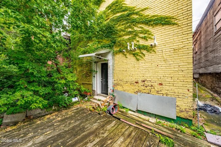 329 9th Street, Troy, NY, photo 5