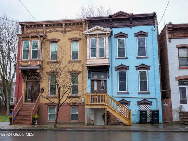 3236 6th Avenue, Troy, NY, photo 1