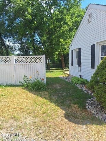 2A Hillview Avenue, East Greenbush, NY, photo 3