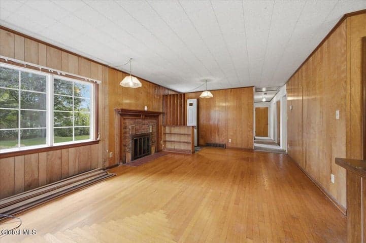 228 Jones Road, Wilton, NY, photo 4