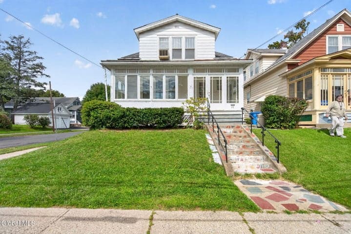 39 W Erie Street, Albany, NY, photo 1