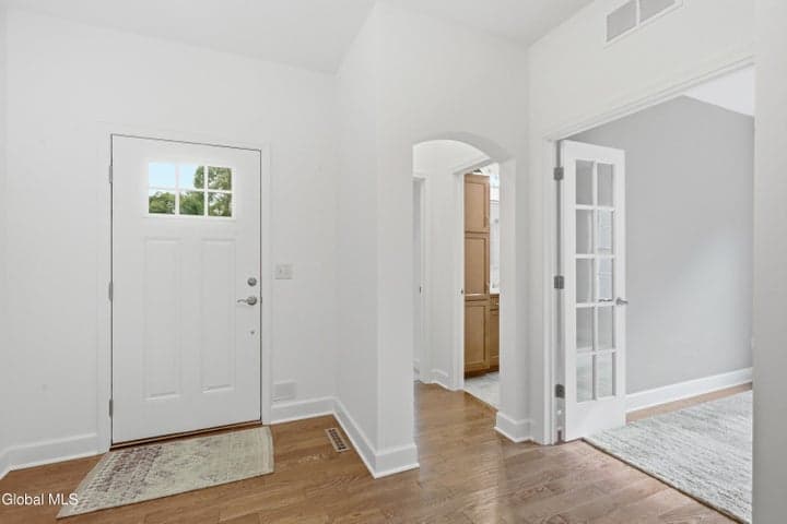 17 Linden Drive, Halfmoon, NY, photo 5