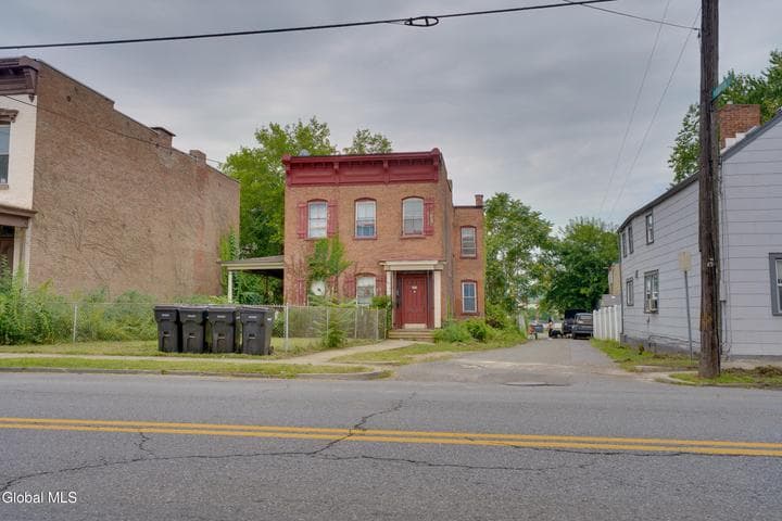 893 River Street, Troy, NY, photo 1
