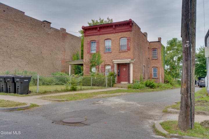 893 River Street, Troy, NY, photo 2