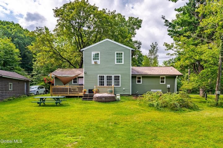 233 Elm Avenue E, Bethlehem, NY, photo 5