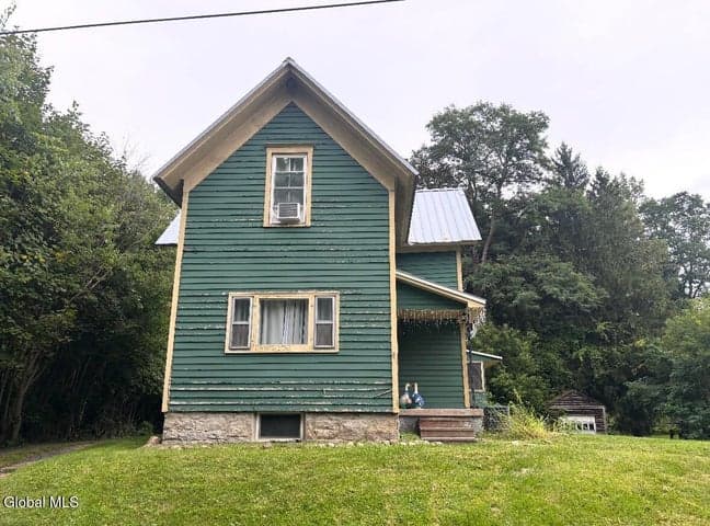 114 Stone Church Road, Amsterdam, NY, photo 2