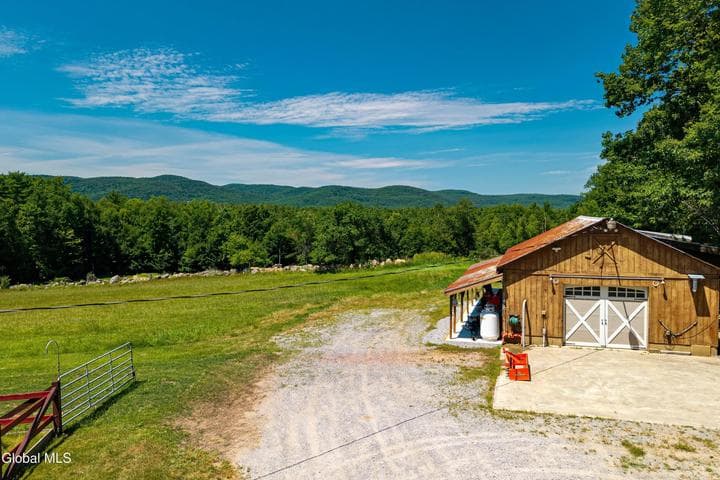 332 Angel Road, Corinth, NY, photo 2