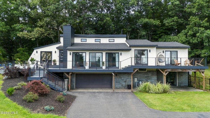 109 Wilrose Lane, Brunswick, NY, photo 1