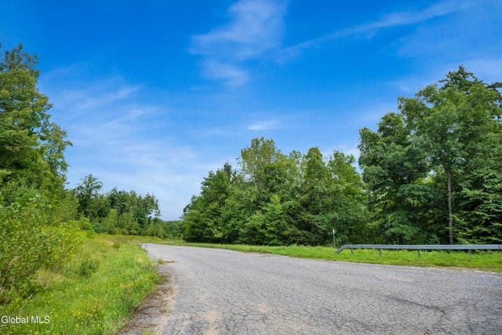 L30.2 Hilltop Drive, Wilton, NY, photo 5