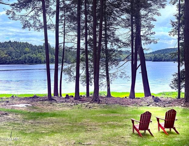 12 Teds Way, Bolton, NY
