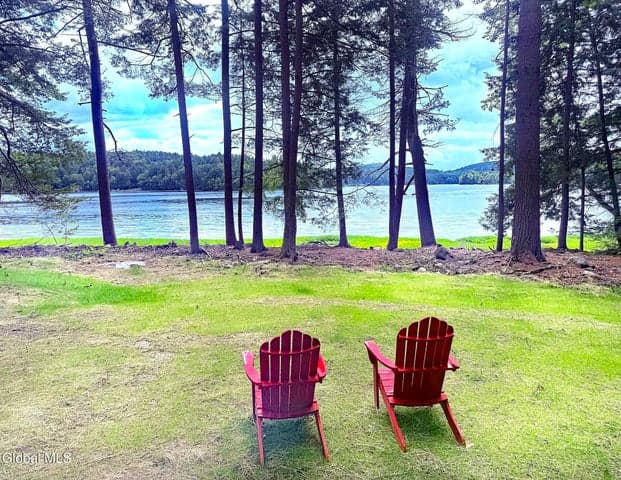 26 Teds Way, Bolton, NY