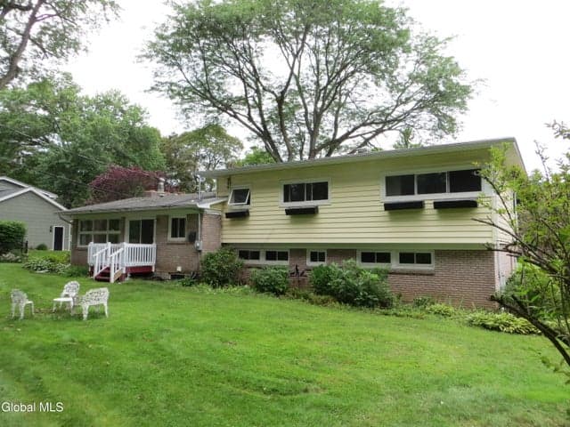 7 Paul Holly Drive, Loudonville, NY, photo 5