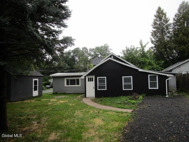 205 Tampa Avenue, East Greenbush, NY