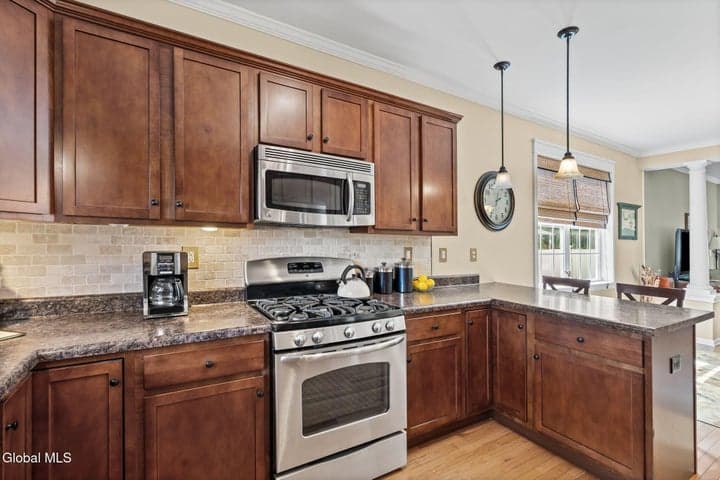 19 Revere Run, Stillwater, NY, photo 2