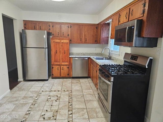 100 Troy Road, East Greenbush, NY, photo 4
