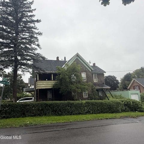 58 3rd Street, Gloversville, NY, photo 4