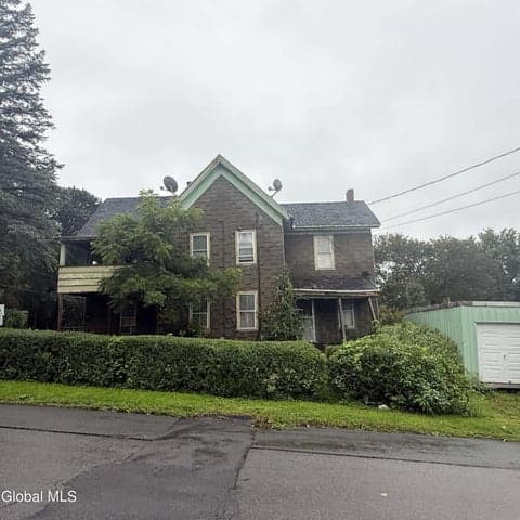 58 3rd Street, Gloversville, NY, photo 2
