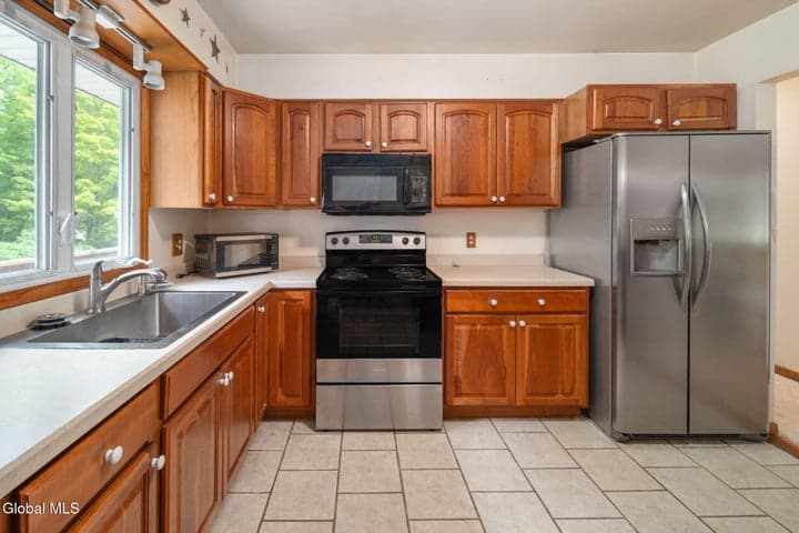 242 Burdick Road, Johnstown, NY, photo 2