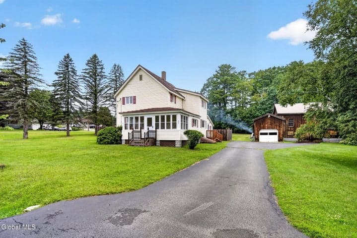 492 W Fulton Street Extension, Gloversville, NY, photo 2