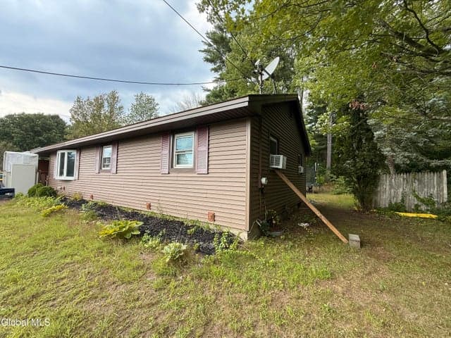 26 Terry Drive, South Glens Falls, NY, photo 2