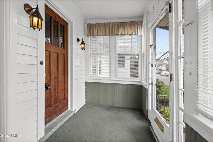 18 Weymouth Street, Albany, NY, photo 4