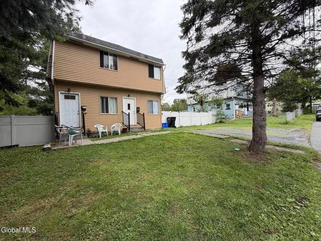 124 Mann Avenue, Troy, NY, photo 2