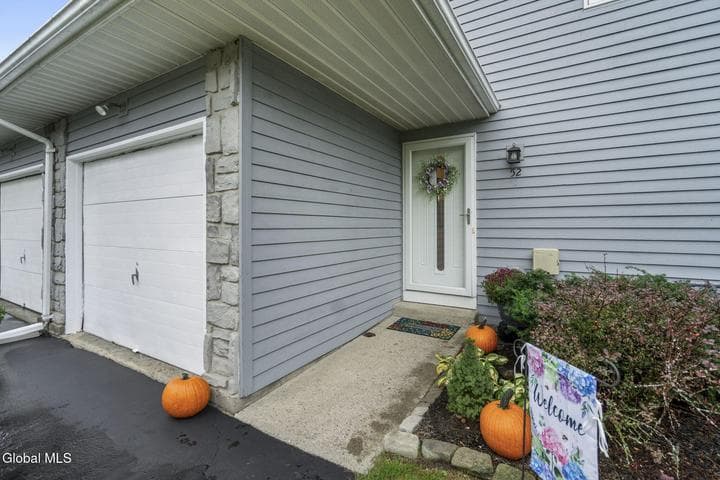 52 Velina Drive, Albany, NY, photo 4