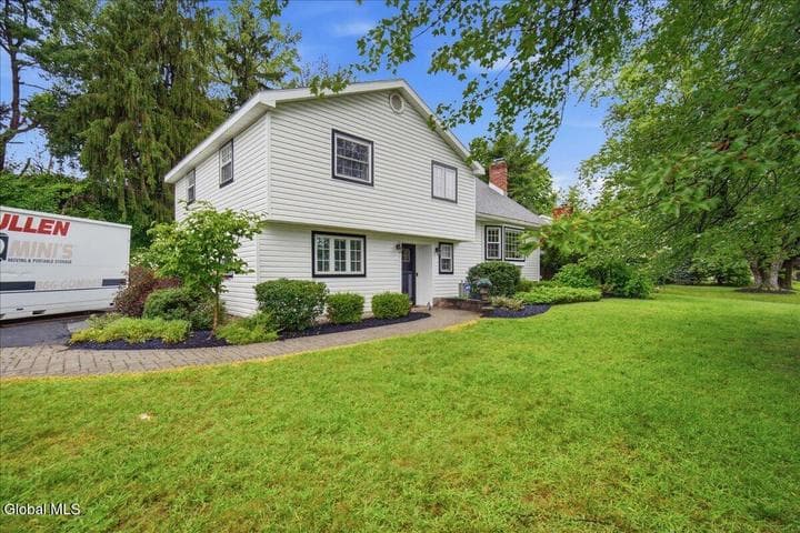 7 Eberle Road, Latham, NY, photo 1