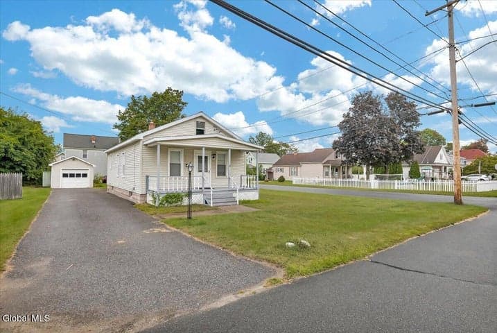 352 Melrose Street, Rotterdam, NY, photo 4