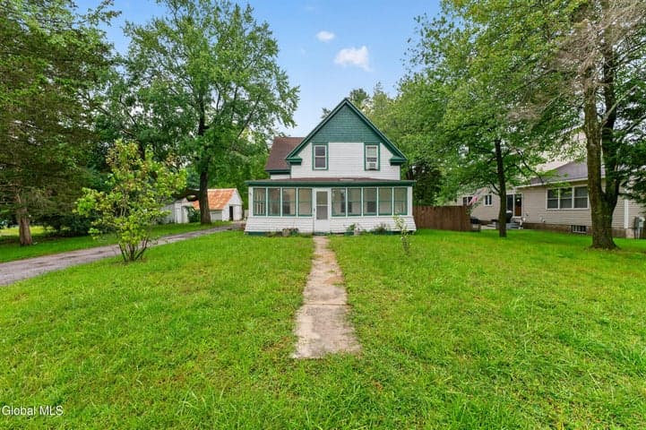 2177 Helderberg Avenue, Rotterdam, NY, photo 3