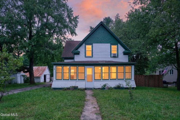2177 Helderberg Avenue, Rotterdam, NY, photo 4