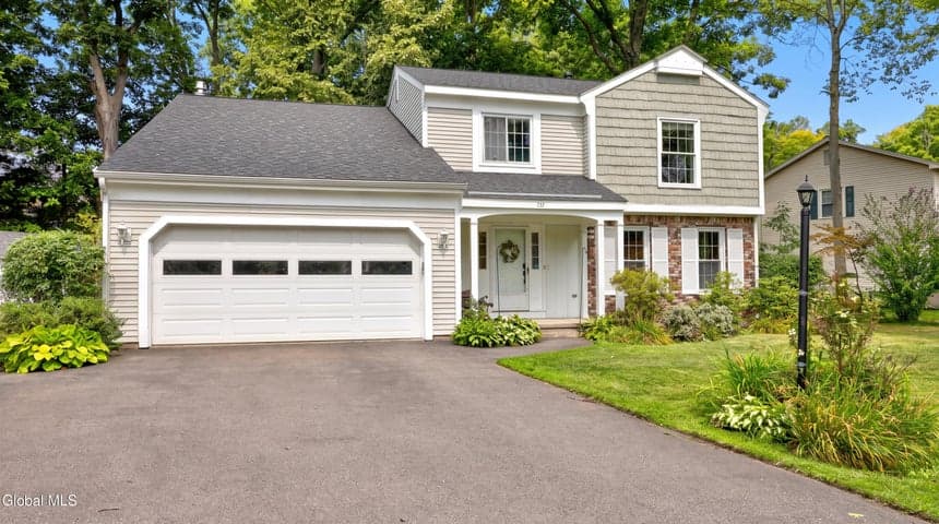 759 Downing Street, Niskayuna, NY, photo 2