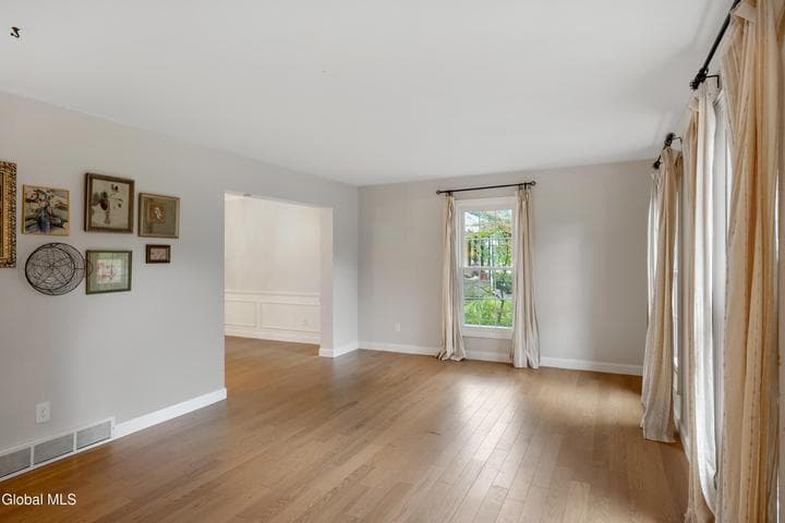 759 Downing Street, Niskayuna, NY, photo 4