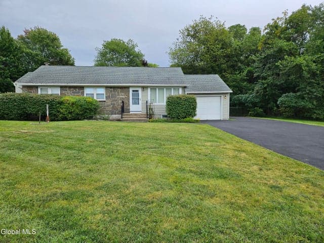 100 Troy Road, East Greenbush, NY, photo 1