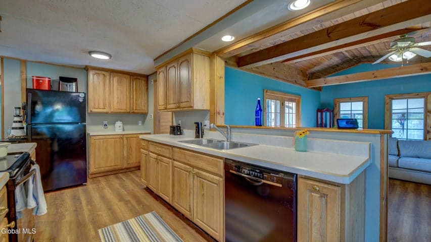 38 School Street, Mayfield, NY, photo 4