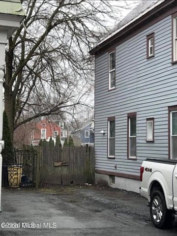 13 Ingersoll Avenue, Schenectady, NY, photo 3