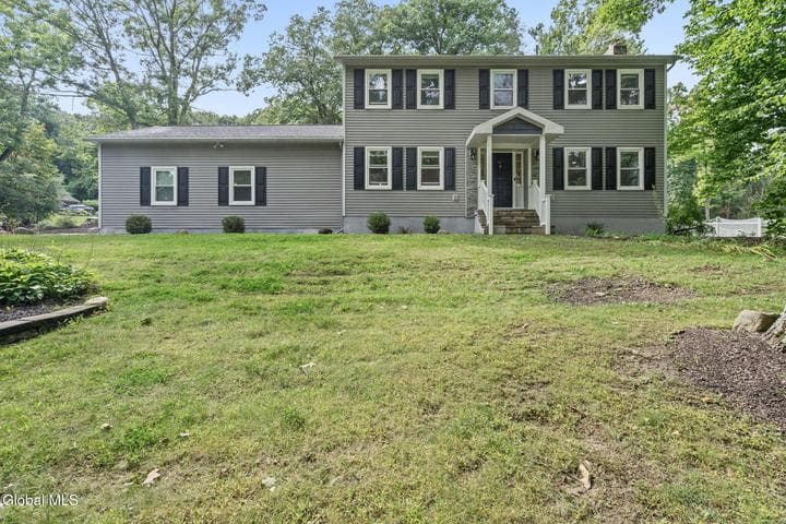 2279 Pine Ridge Road, Niskayuna, NY, photo 3