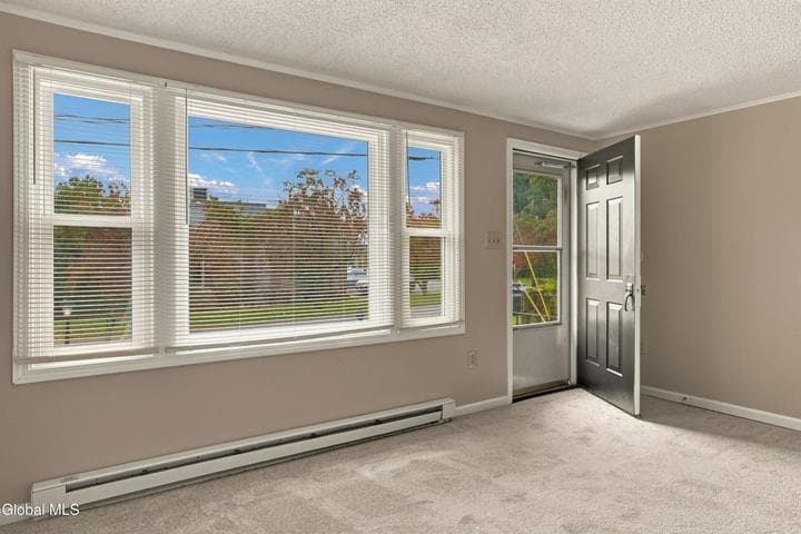 3 Newton Street, Colonie, NY, photo 5