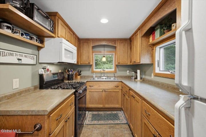 5676 NY-30, Indian Lake, NY, photo 5