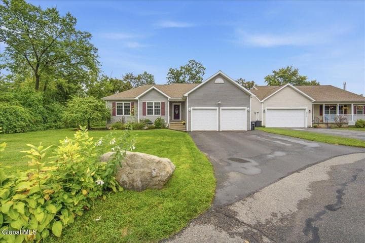2411 Golf Avenue, Schenectady, NY, photo 2