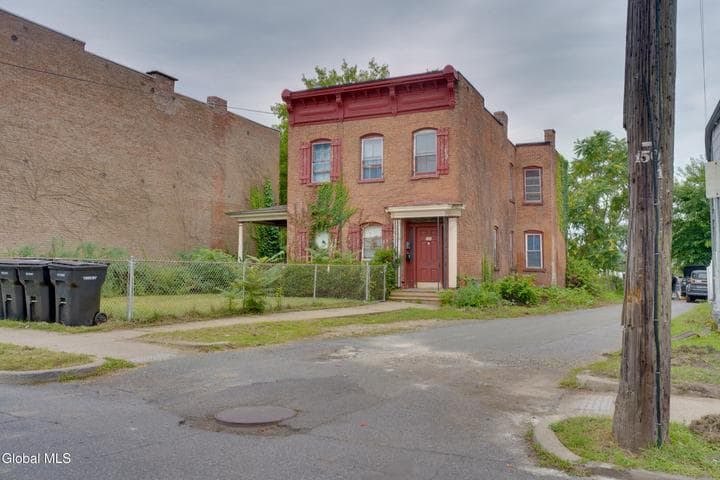 893 River Street, Troy, NY, photo 2