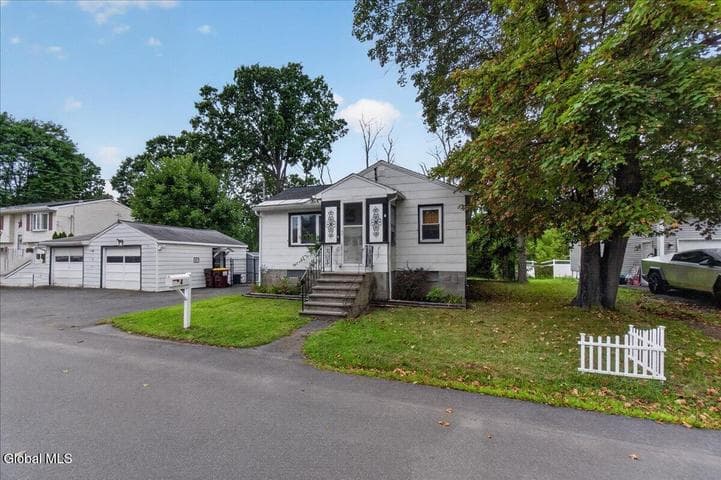 4 Broadway, Latham, NY, photo 2