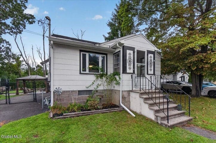 4 Broadway, Latham, NY, photo 4