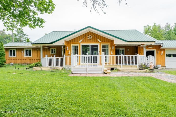 612 Bunker Hill Road, Northampton, NY, photo 1